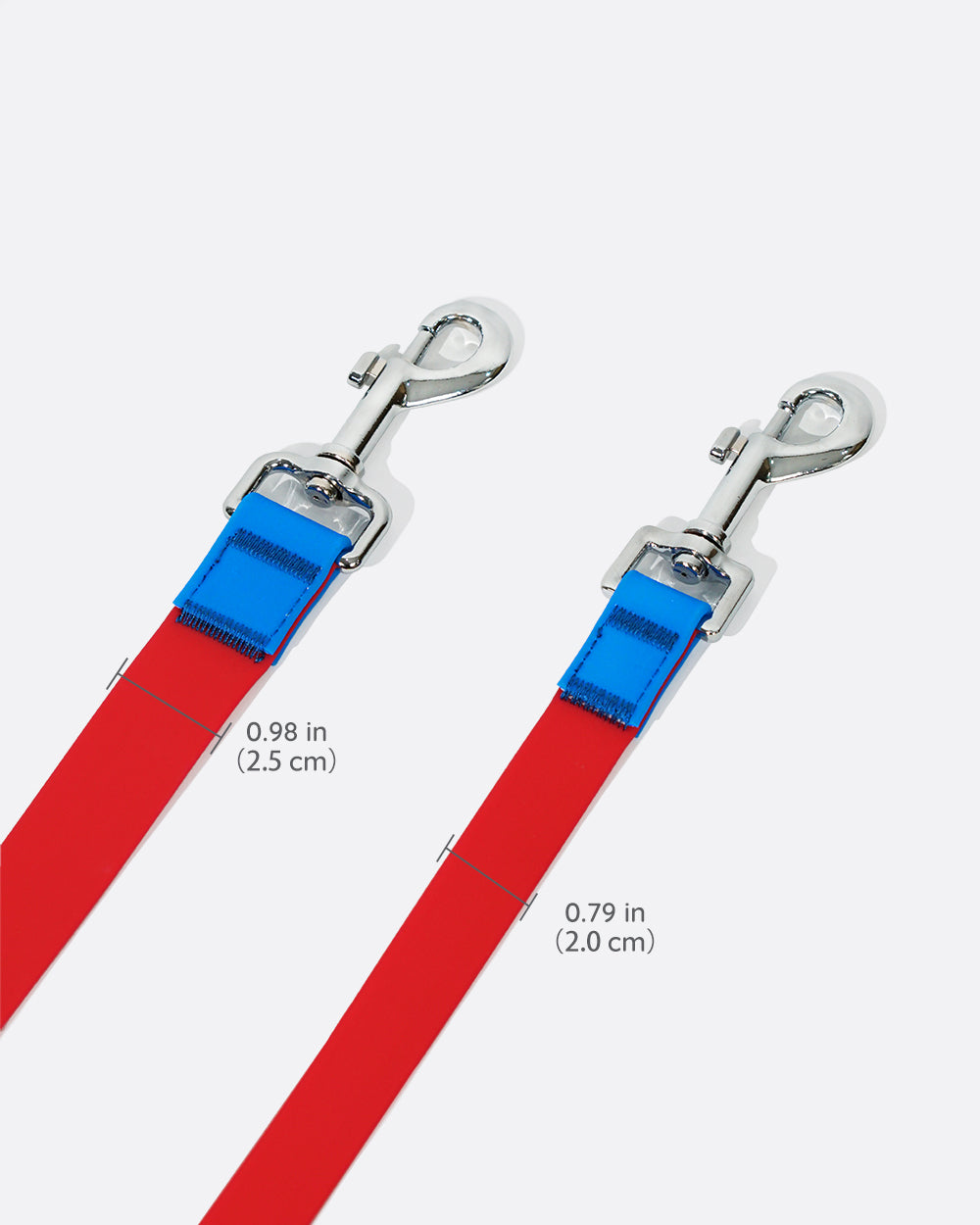 A PVC waterproof dog leash with a 5 ft length, featuring a 360° rotating metal clasp, available in two width specifications: 2cm and 2.5 cm.